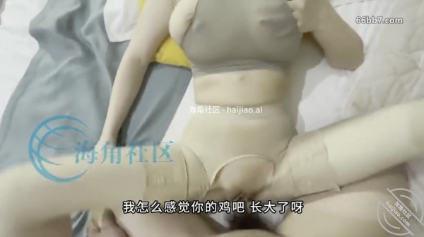 【姐姐的奶味】钻石贴，偷偷带着老姐去开房水都快喷我脸上来了